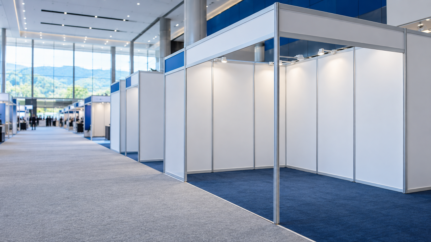 Booth pameran Partisi R8